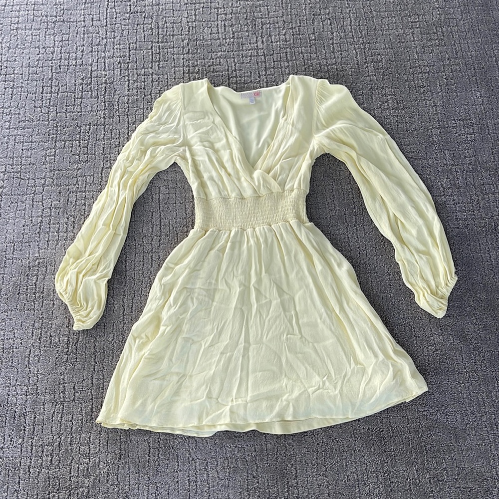 GB yellow dress